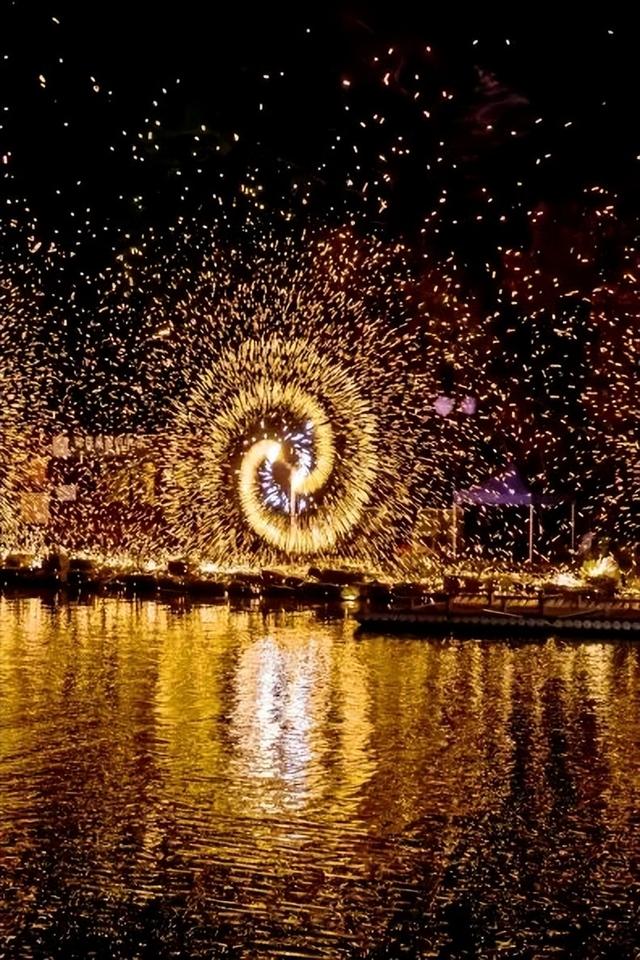 春节来看珍珠泉的“火树银花”