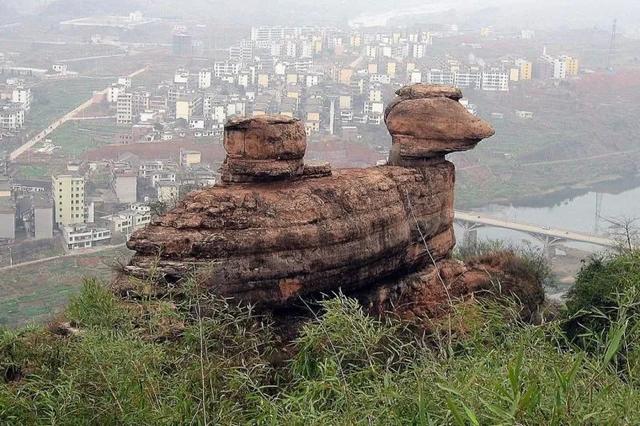 广东乐昌的金鸡岭