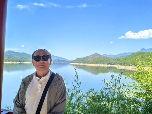 游历雅记：八兄弟喜游西藏 《诗誌行》感悟纪行