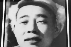 【心灵的祭台】她在猜疑中把“全家福”中的丈夫剪掉，直到收到他的阵亡通知书图片