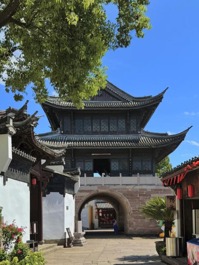 浙江没想到，安徽也没想到，现在的衢州，怎么突然这么火了