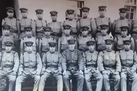 从东北抗日联军英雄部队走出的十位开国将军，还有“无衔将军”图片