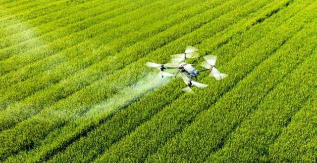 特朗普对华下死手？中国无人机遭全面封杀！商务部反制已在路上