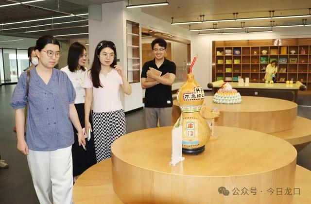 龙口市图书馆新馆，长这样！太喜欢了