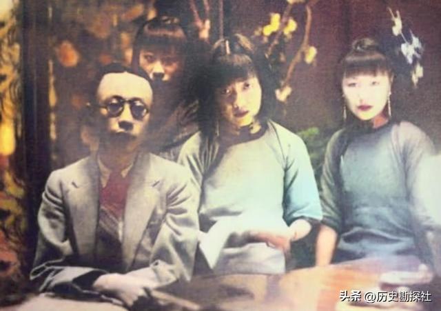 这才是皇后婉容的真实样貌，并非演员扮演，货真价实的罕见照片！