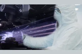 中国新型国产光刻机问世，意味着什么？美国还能对中国卡脖子吗？图片