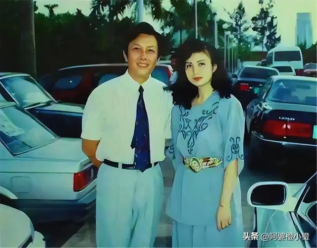 2025年内娱最大的笑话，就是唐国强都一把年纪了，还要四处奔波