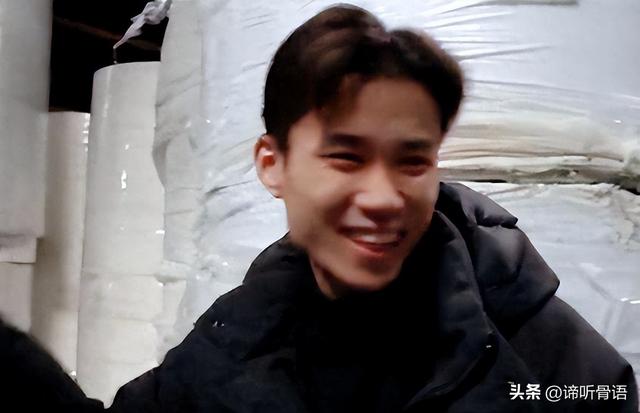 5年前，靠倒卖口罩一年赚60亿元，住5万一夜酒店的他	，如今咋样了