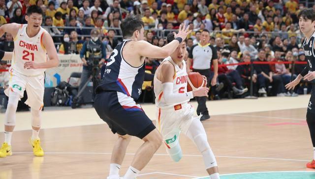 中国男篮打日本两好消息！郭士强有2王牌未出，2混子或无缘国家队