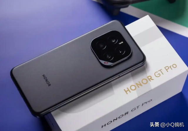 7月国补后，“销量冠军”的3款性能旗舰，16GB+512GB有“真香价”