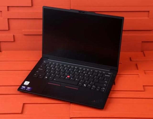 ThinkPad也用长江存储PC411 SSD——解密新一代联想ThinkPad E14 Gen7商务本性能