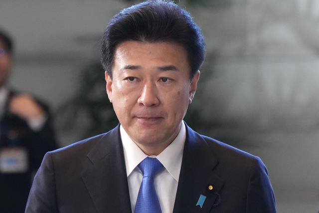 53年来首次，日高官求中方一件事，不到24小时，高市涉台措辞变了