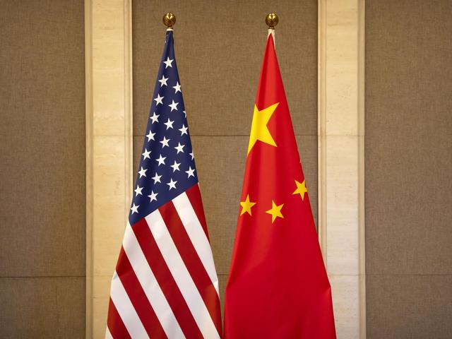 中美实力差距有多大？张召忠：我可以负责任讲，别再被误导了