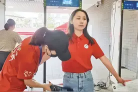 今年新增！考生可带它进入高考考场图片