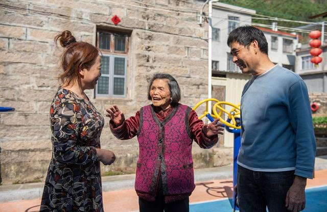 美丽中国行发现之旅：古楼村的红与甜