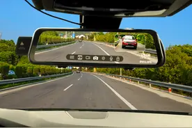 行车记录仪这样设置等于没装，交警强调：关键时刻取不出证据别哭图片