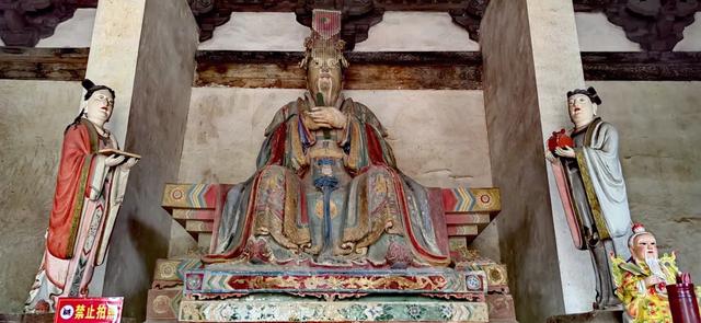 襄汾普净寺，史上最帅的四大天王和最乡土气的菩萨