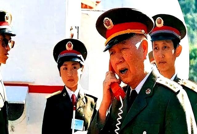 首次访华就不尊重我国？中国当场撤走仪仗队：摆正态度再来吧！