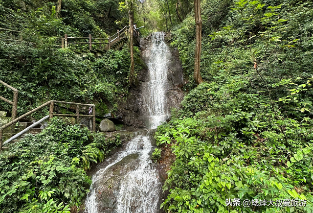 西湖在哪？杭州西湖秋季三日游该如何畅玩？有什么注意事项？