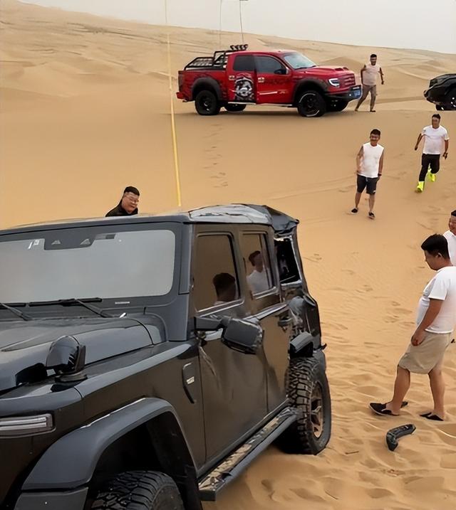 宁夏33岁男子景区身亡，遇难过程曝光，死状凄惨，身份被扒太惋惜