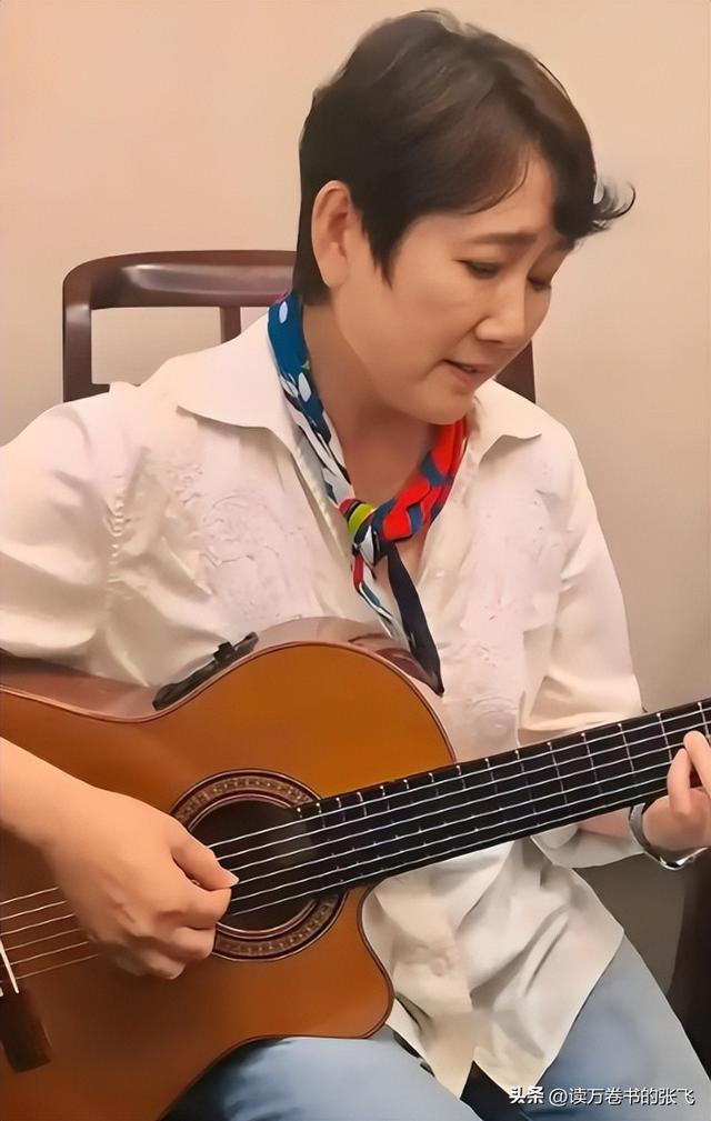 77岁王刚没想到，离婚24年，成方圆会以这种方式，给自己上了一课