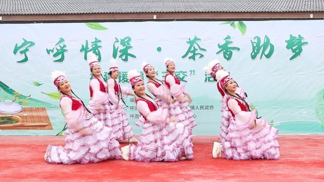 以茶为媒!这场在锦华牛街的文化盛宴,太暖了!