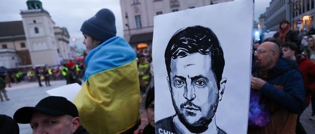 特朗普逼泽连斯基 泽连斯基默念拖字诀