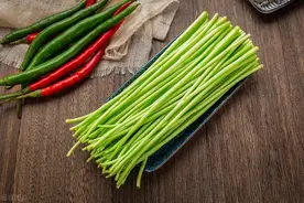 3月这菜使劲吃，一排毒，二化痰，三降肝火，鲜嫩正当时不懂可惜图片