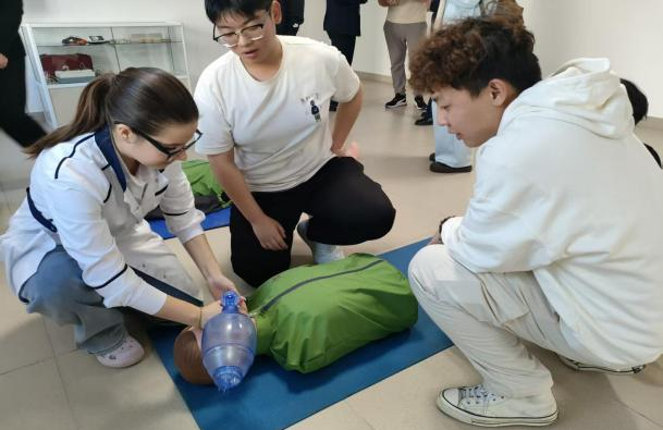 跨越山海的文化与认知之旅——长春东方职业学院赴符拉迪沃斯托克研学