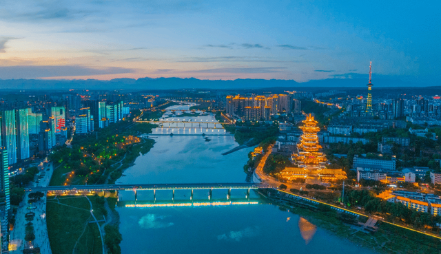 九寨蓝海映李白月光，绵阿文旅广州签约，串起川西北诗与远方