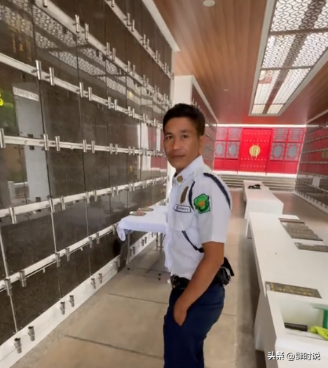穷连鬼都不怕！探秘菲律宾墓地贫民窟，人和棺材朝夕相处 白骨露天