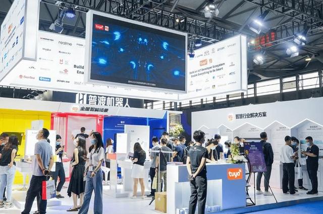 特朗普下令，真正的较量开始，美国选好主战场，要与中国一决高下