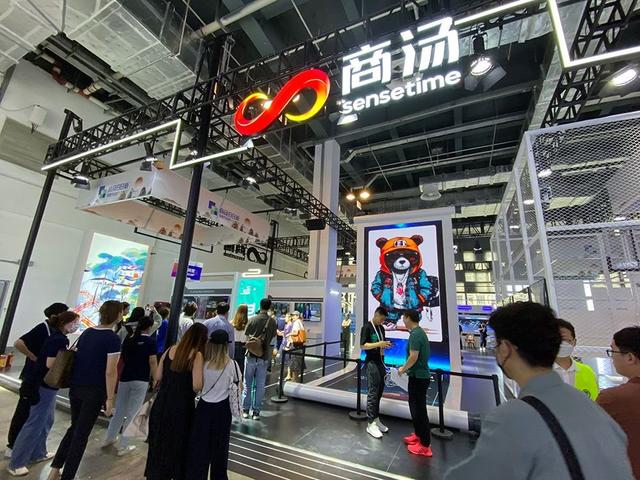 AI模仿人类六十年，偏见随主见而生，关键在人如何“带路”