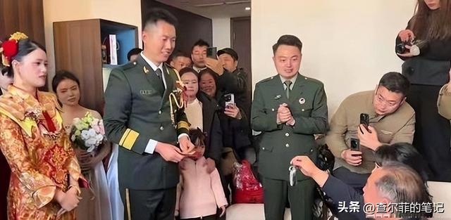 最帅升旗手张自轩大婚不到24小时，荒唐一幕出现	，新娘受无妄之灾