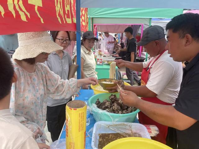 买！买！买！兴安盟那达慕藏着“国际商街”→→