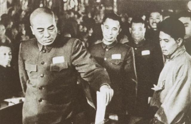 65年彭老总给毛主席最后上书，主席：你这个犟脾气，一写就8万言