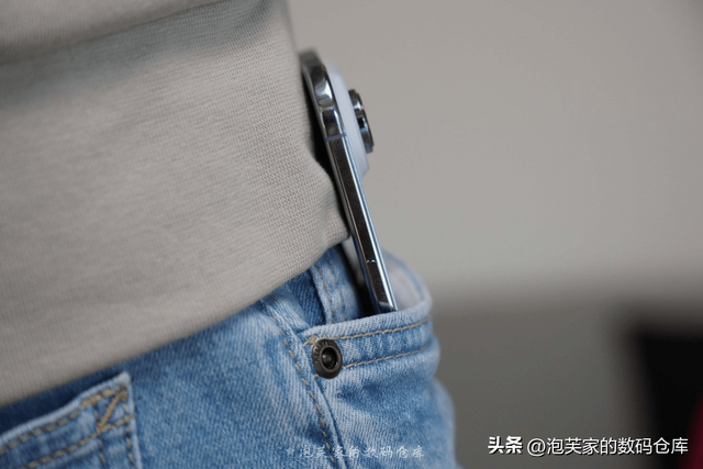 iPhone 17全系综合实测体验！Air值得买？17最有性价比？Pro呢？