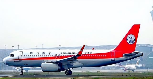 你以为航空公司靠机票赚钱？其实机票只是零头，真正的暴利揭晓