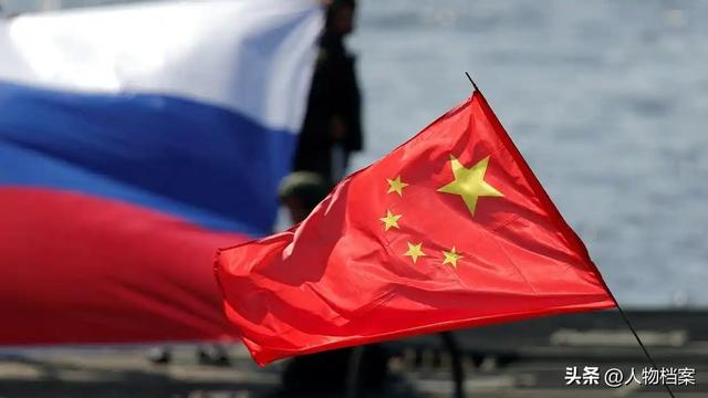 美俄会晤避开中国，特朗普打定主意不再访华，普京的妥协很有意思