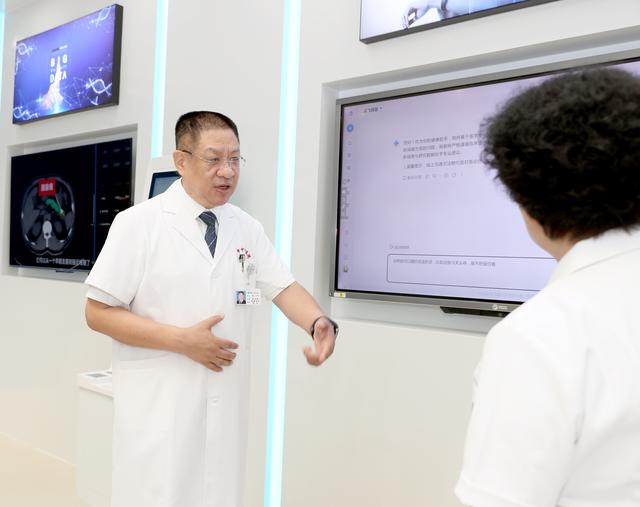 邯郸市中心医院医学人工智能展厅打造科技赋能医疗新征程