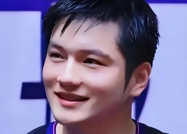 太炸裂！72岁赵雅芝被曝遭私生上床拍照，樊振东的担忧再次应验了