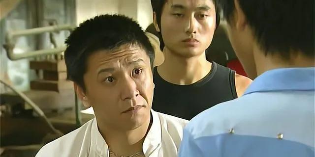 征服中为何丁棍名号大的吓人，你看看他做了什么，刘华强不敢惹他