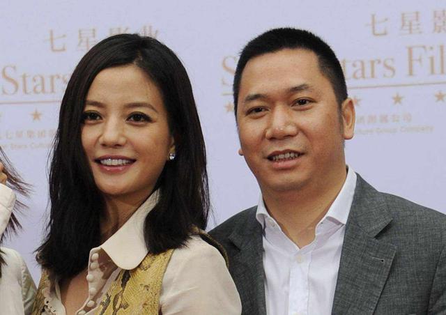 “封杀”4年后	，49岁赵薇财力现状被扒，结果估计和你想得不一样