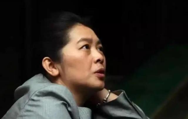 六岁遭遗弃，三十八丧夫	，四十五获大奖：她的逆转人生疗愈万人