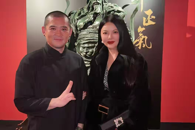 被禁止关注不到两天	，李湘被扒底朝天，远不止高调炫富那么简单