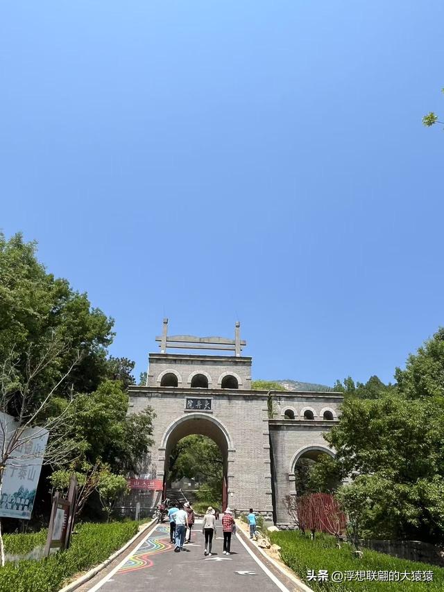 这回去莱芜爬山，目的地：永宁崮，却误打误撞又进了大舟院