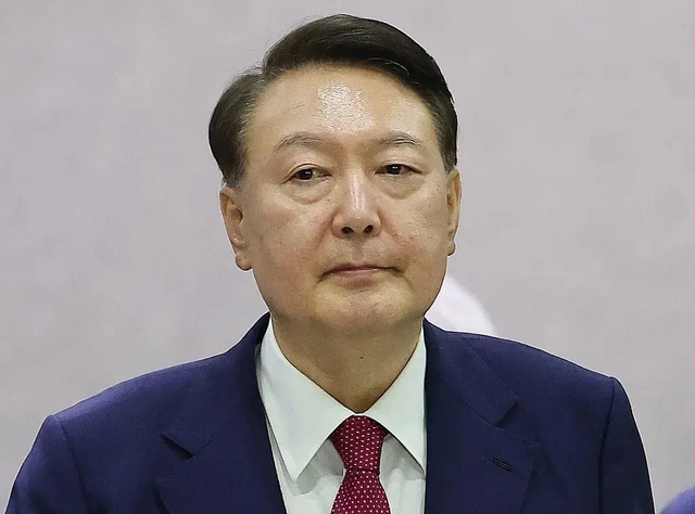 72岁的文在寅，突然预料到了什么？发声提醒韩国人：中国至关重要