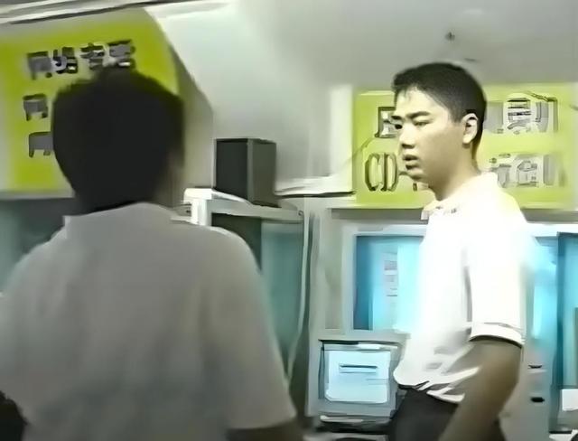 刘强东上千亿身家背后，儿子却是他一生的痛，感谢章泽天视如己出