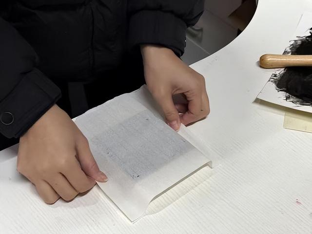 活动预告丨“瓷韵迎元旦・拓印绘新章”元旦主题活动