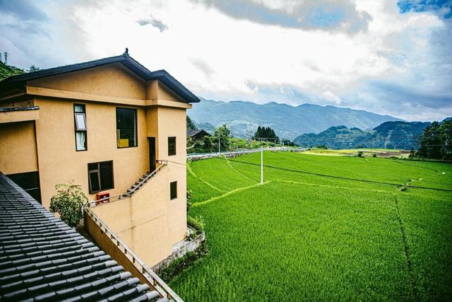 星空与花田的对话 悦涧里诠释了旅居的真谛